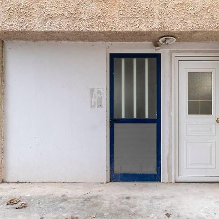 Apartment At Ano Glifada. Atenas Exterior foto